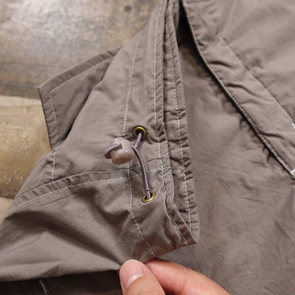 Nike ACG nylon pants women's large taupe missing top button - Picture 7 of 15